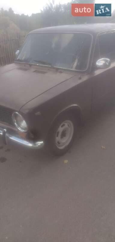 Седан ВАЗ / Lada 2101 1975 в Лубнах фото 15 Седан ВАЗ / Lada 2101 1975 в Лубнах