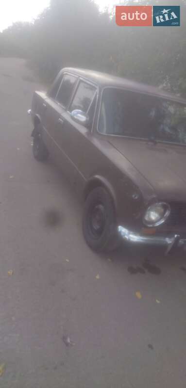 Седан ВАЗ / Lada 2101 1975 в Лубнах фото 18 Седан ВАЗ / Lada 2101 1975 в Лубнах
