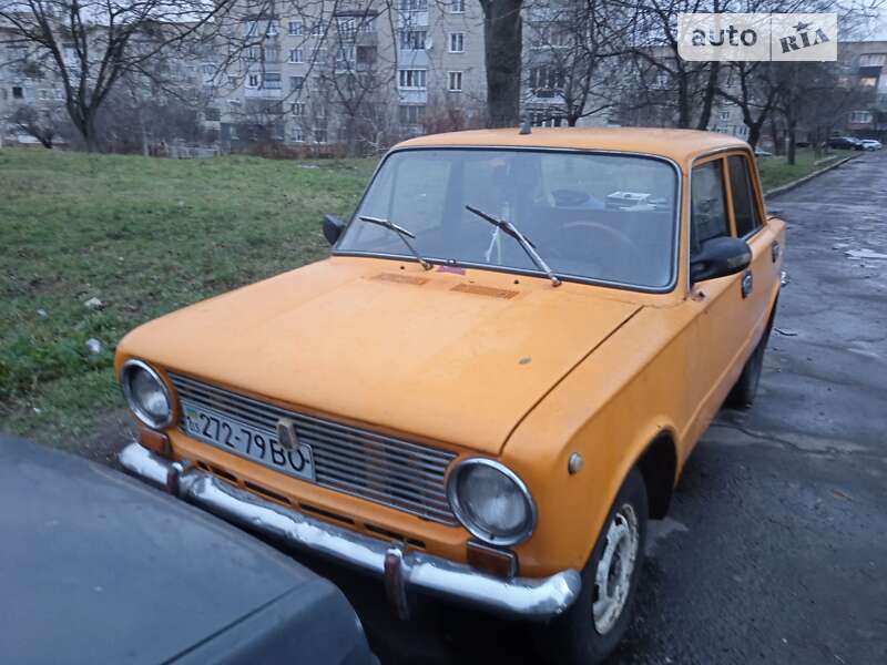 Седан ВАЗ / Lada 2101 1975 в Нововолинську