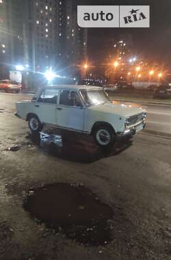Седан ВАЗ / Lada 2101 1986 в Киеве