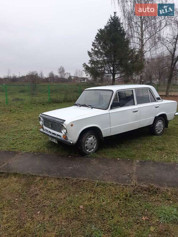 Седан ВАЗ / Lada 2101 1978 в Надворной фото 3 Седан ВАЗ / Lada 2101 1978 в Надворной