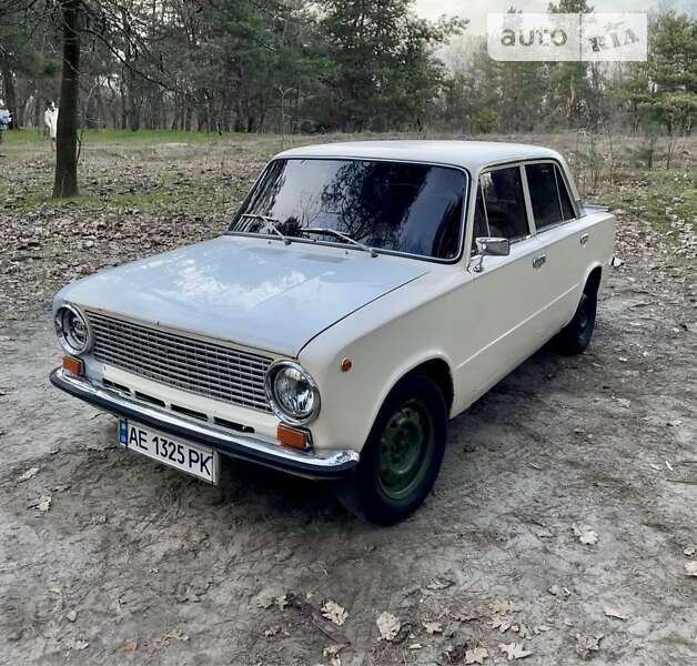 Седан ВАЗ / Lada 2101 1981 в Кам'янському