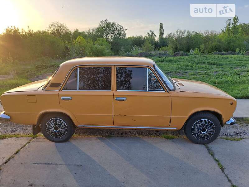 Седан ВАЗ / Lada 2101 1987 в Подільську