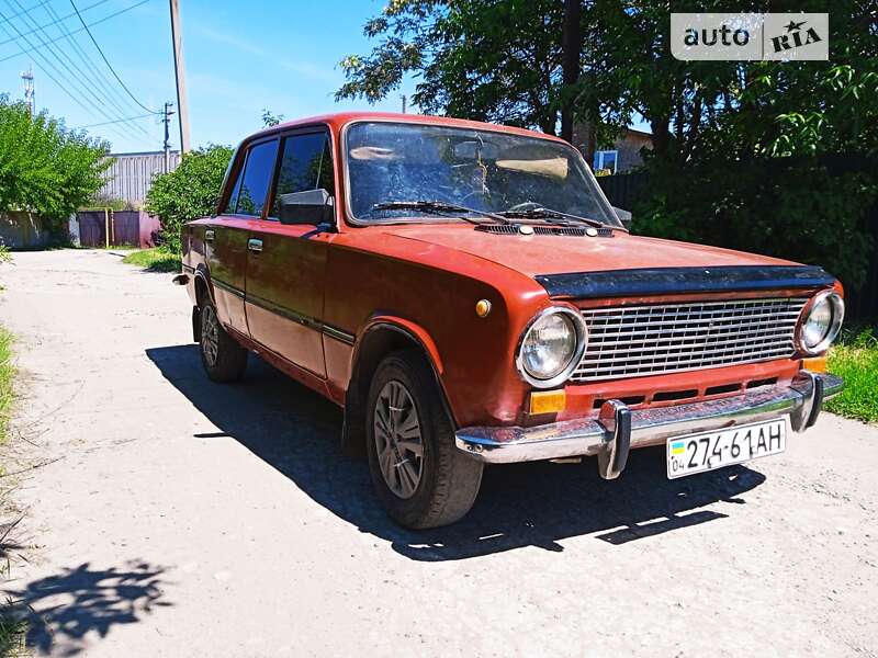 Седан ВАЗ / Lada 2101 1983 в Новомосковську