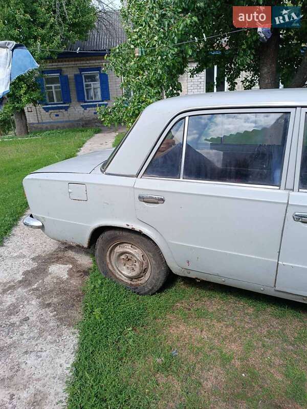 Седан ВАЗ / Lada 2101 1973 в Кременчуці фото 5 Седан ВАЗ / Lada 2101 1973 в Кременчуці