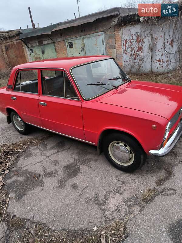 Седан ВАЗ / Lada 2101 1985 в Никополе фото 3 Седан ВАЗ / Lada 2101 1985 в Никополе