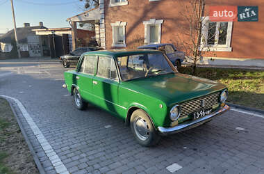 Седан ВАЗ / Lada 2101 1977 в Черновцах