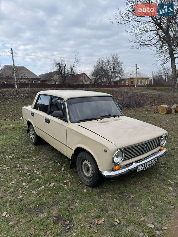 Седан ВАЗ / Lada 2101 1982 в Смілі