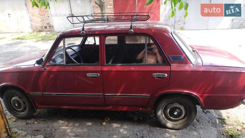 Седан ВАЗ / Lada 2101 1981 в Днепре