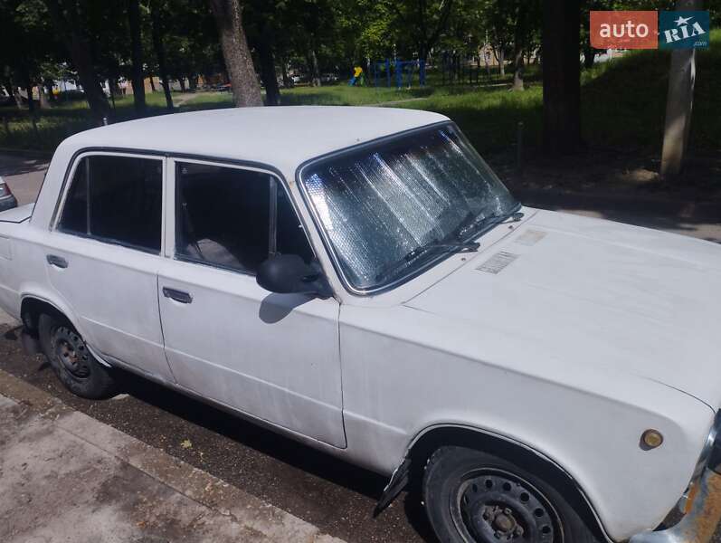 Седан ВАЗ / Lada 2101 1972 в Харкові фото 3 Седан ВАЗ / Lada 2101 1972 в Харкові