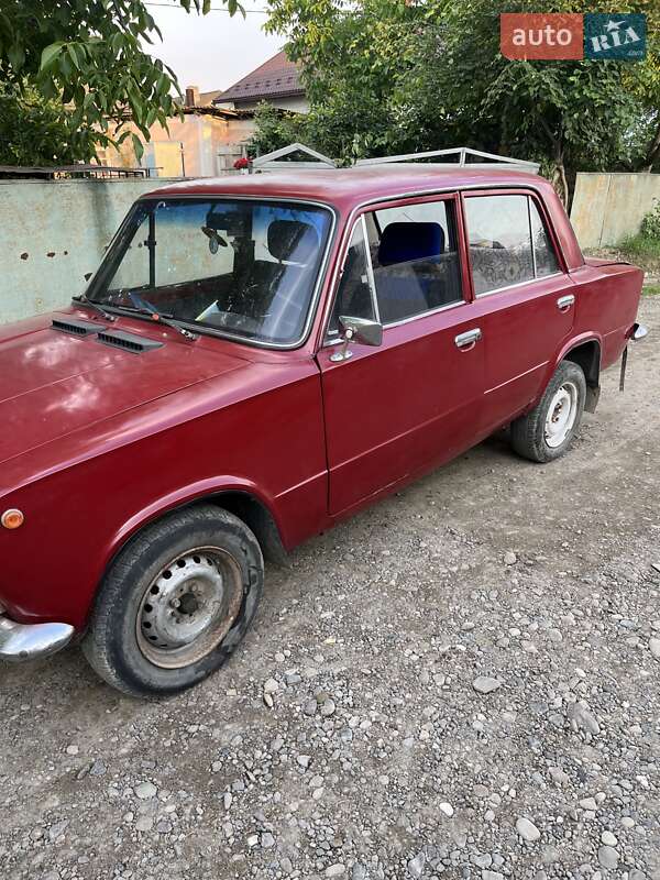 Седан ВАЗ / Lada 2101 1973 в Лужанах фото 3 Седан ВАЗ / Lada 2101 1973 в Лужанах