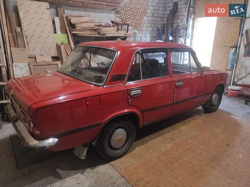 Седан ВАЗ / Lada 2101 1985 в Черкассах