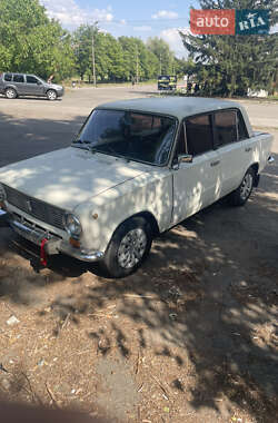 Седан ВАЗ 2101 1975 в Кривом Роге