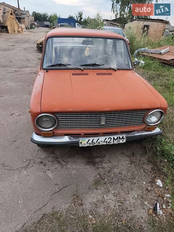 Седан ВАЗ / Lada 2101 1977 в Корюковке