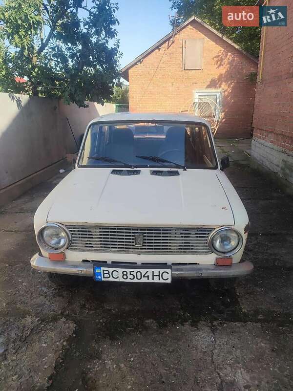 Седан ВАЗ / Lada 2101 1987 в Львове