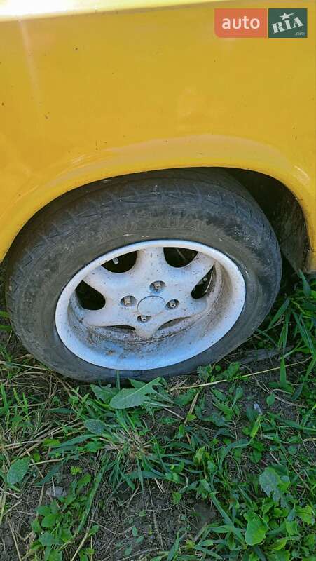 Седан ВАЗ / Lada 2101 1982 в Волочиске