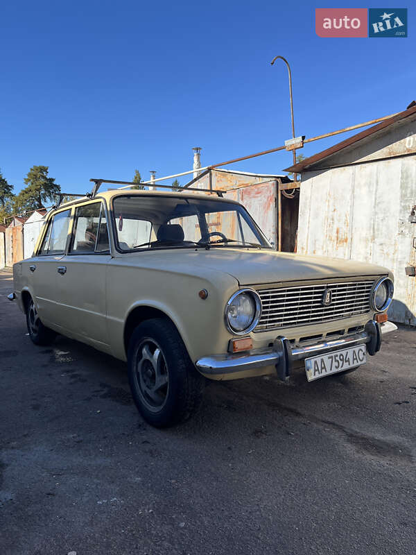 Седан ВАЗ / Lada 2101 1972 в Киеве