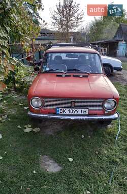 Седан ВАЗ 2101 1976 в Вараше