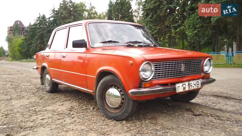 Седан ВАЗ / Lada 2101 1981 в Чернівцях фото 2 Седан ВАЗ / Lada 2101 1981 в Чернівцях