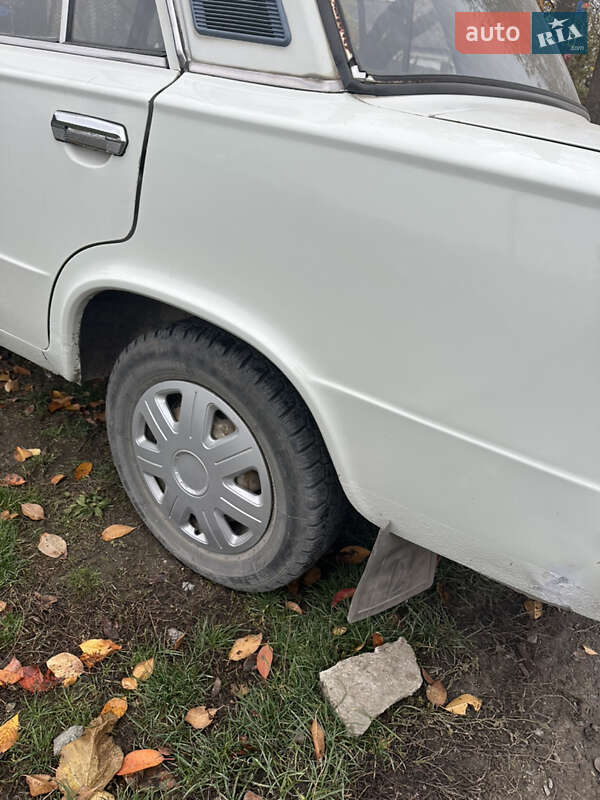 Седан ВАЗ / Lada 2101 1981 в Новомосковске фото 13 Седан ВАЗ / Lada 2101 1981 в Новомосковске
