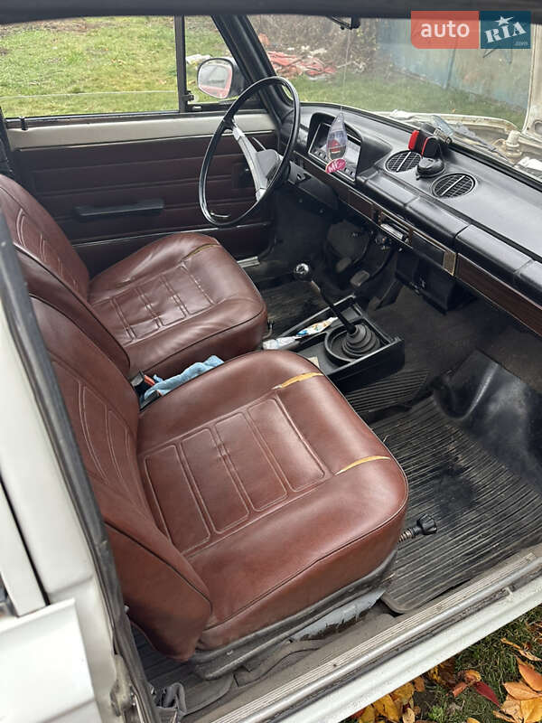 Седан ВАЗ / Lada 2101 1981 в Новомосковске фото 24 Седан ВАЗ / Lada 2101 1981 в Новомосковске