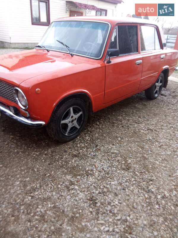 Седан ВАЗ / Lada 2101 1984 в Сторожинце фото 14 Седан ВАЗ / Lada 2101 1984 в Сторожинце