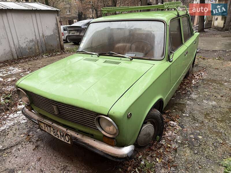 Седан ВАЗ / Lada 2101 1980 в Чернівцях