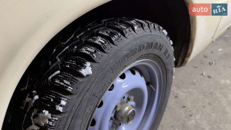 Седан ВАЗ / Lada 2101 1985 в Киеве