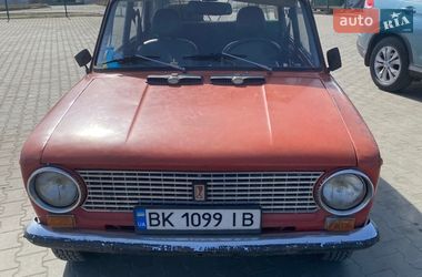 Седан ВАЗ 2101 1976 в Вараше