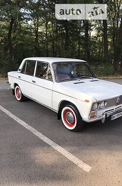 Седан ВАЗ / Lada 2103 1977 в Одессе