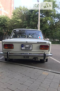 Седан ВАЗ / Lada 2103 1977 в Одессе