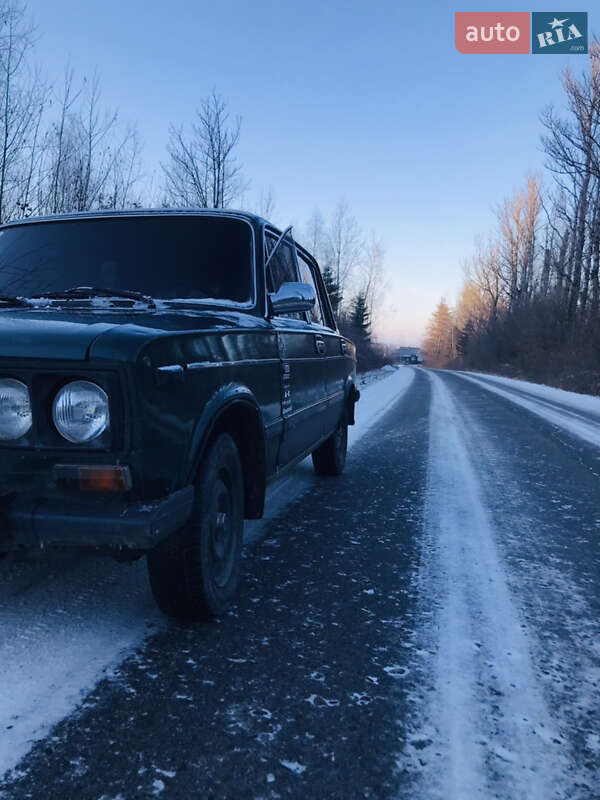 Седан ВАЗ / Lada 2103 1977 в Надворной