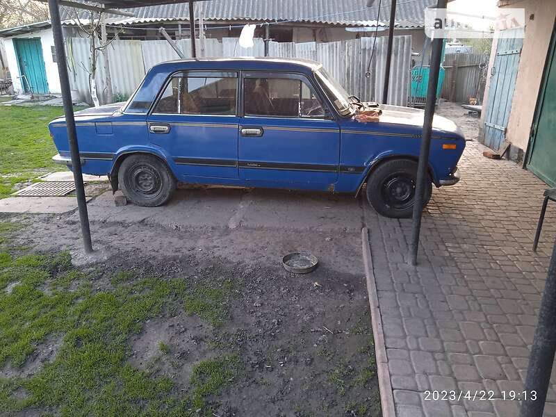 Седан ВАЗ / Lada 2103 1976 в Гребінці