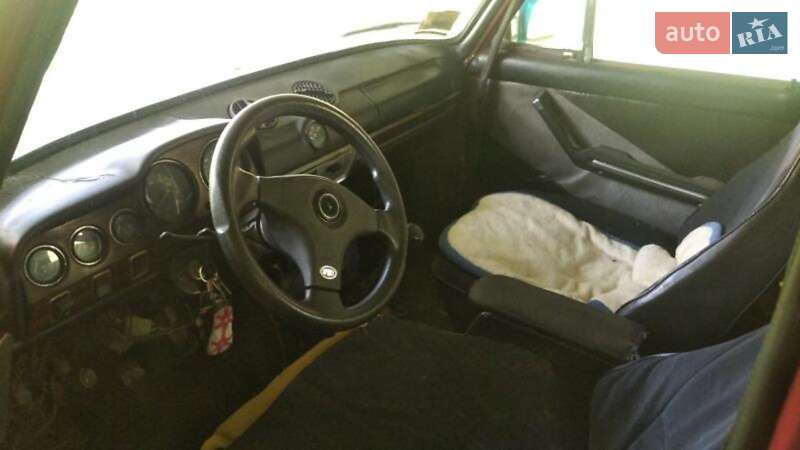 Седан ВАЗ / Lada 2103 1976 в Бориславе