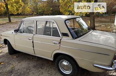 Седан ВАЗ / Lada 2103 1981 в Миколаєві
