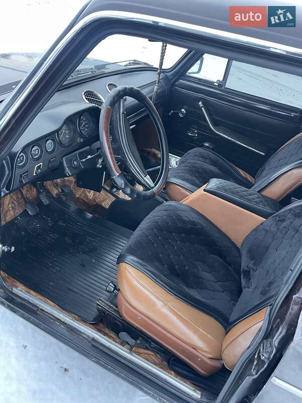 Седан ВАЗ / Lada 2103 1975 в Борисполе