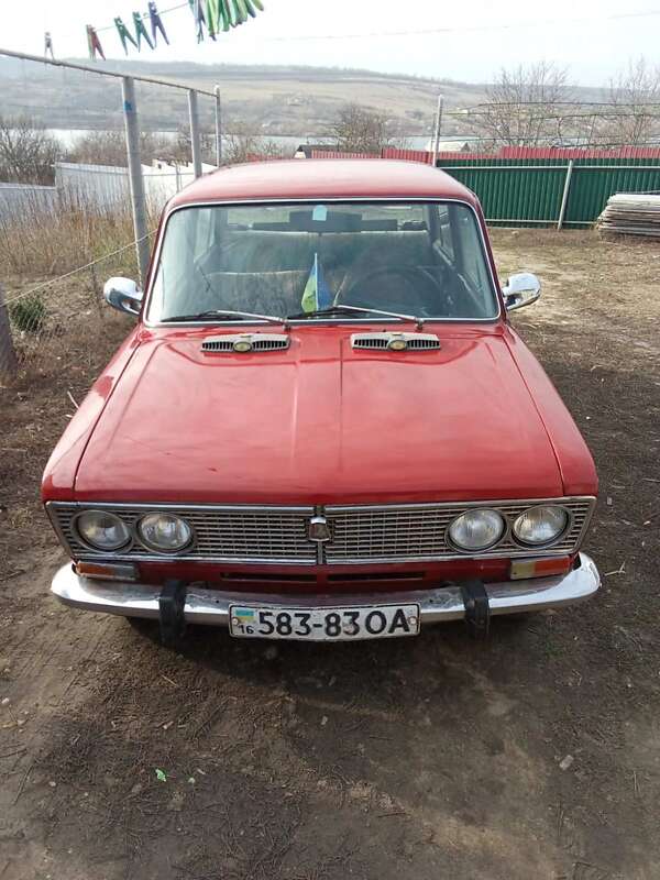 Седан ВАЗ / Lada 2103 1975 в Подольске