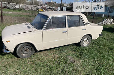 Седан ВАЗ / Lada 2103 1977 в Харькове