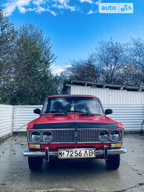 Седан ВАЗ / Lada 2103 1974 в Бориславі