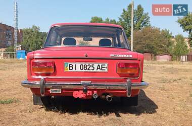 Седан ВАЗ / Lada 2103 1977 в 
