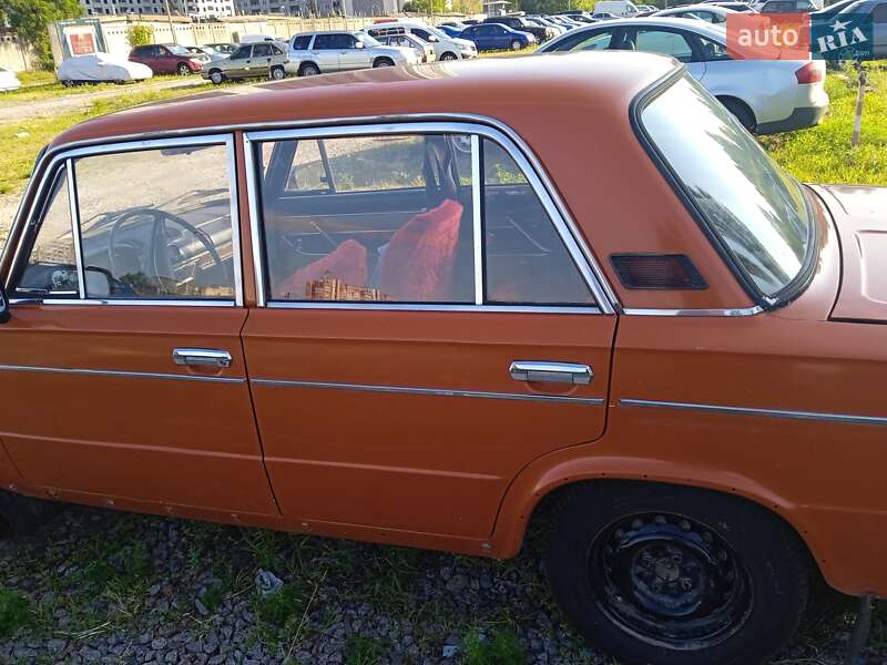 Седан ВАЗ / Lada 2103 1978 в Киеве