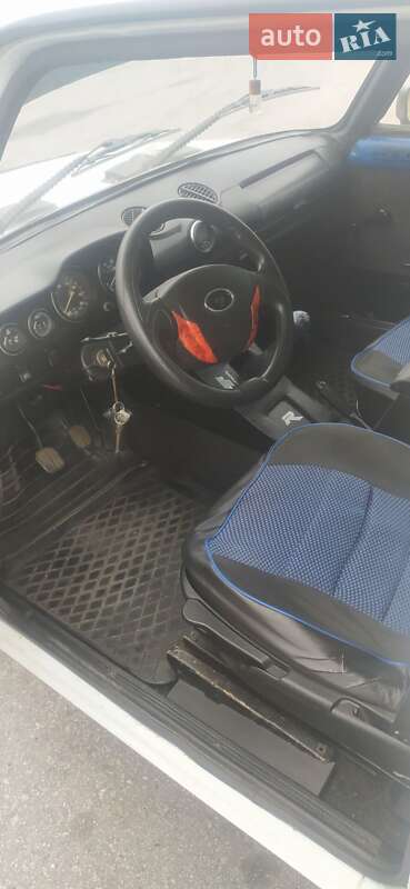 Седан ВАЗ / Lada 2103 1983 в Запорожье