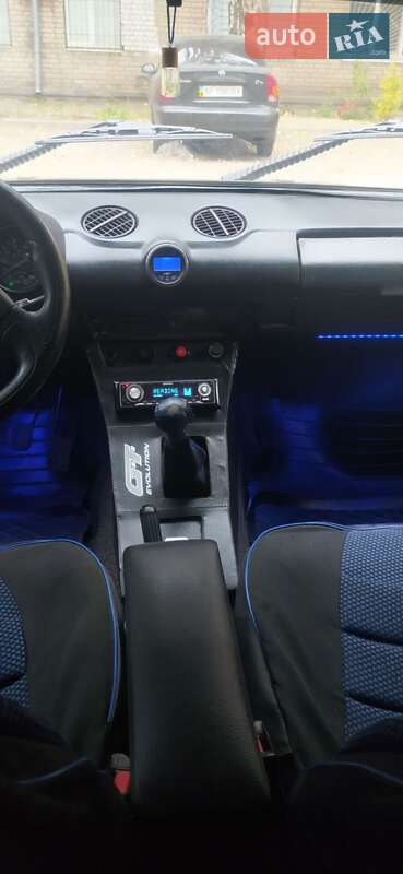 Седан ВАЗ / Lada 2103 1983 в Запорожье