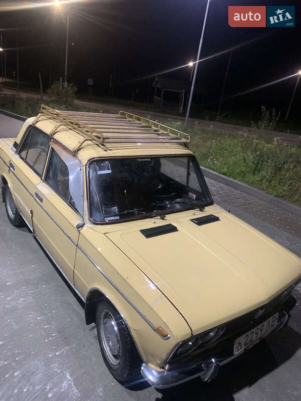 Седан ВАЗ / Lada 2103 1979 в Львові