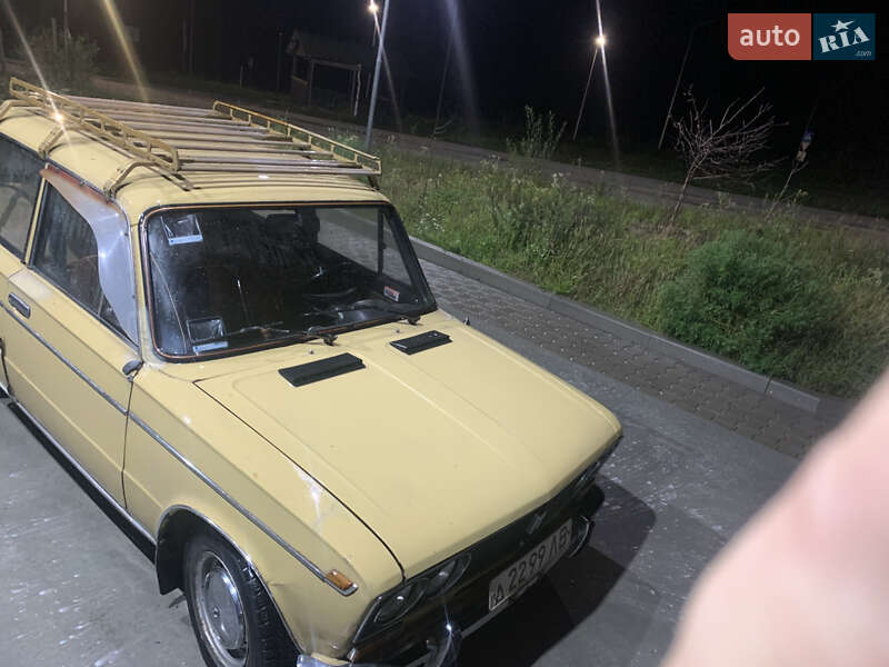 Седан ВАЗ / Lada 2103 1979 в Львові