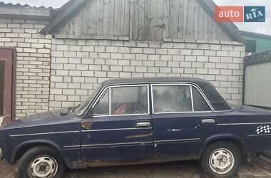 Седан ВАЗ / Lada 2103 1973 в Сингури