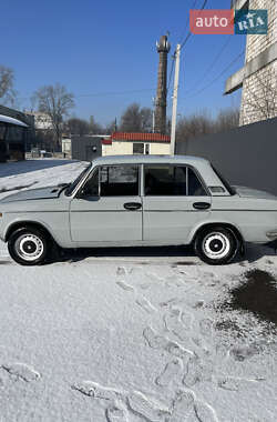 Седан ВАЗ / Lada 2103 1983 в Днепре