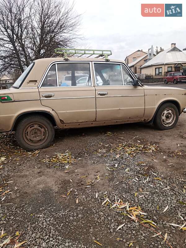 Седан ВАЗ / Lada 2103 1981 в Шполі