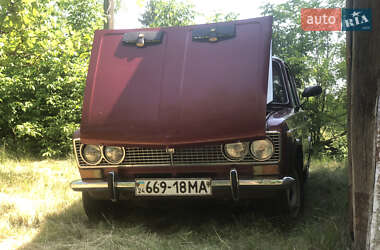Седан ВАЗ 2103 1976 в Каневі