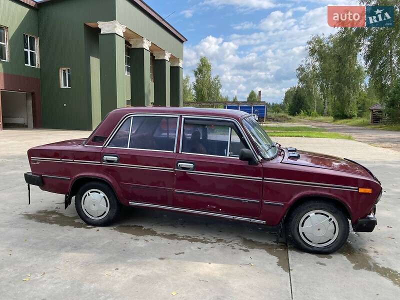 Седан ВАЗ / Lada 2103 1979 в Славуті